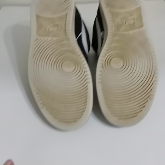 Mens Nike - Picture 2 of 2